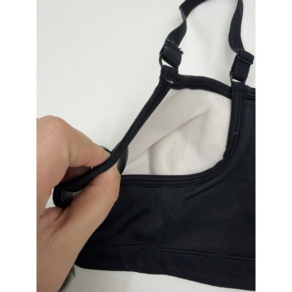 Champion Womens Sports Bra Size 36B Black Racerback Pullover Padded Wireless - Picture 5 of 9